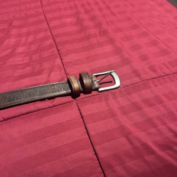 Men’s Buckle Belt - Picture 2 of 5